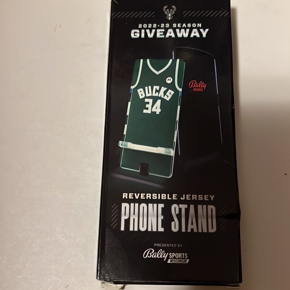 NBA FANS bucks team phones station Phone stand 🔴SALE🇵🇸